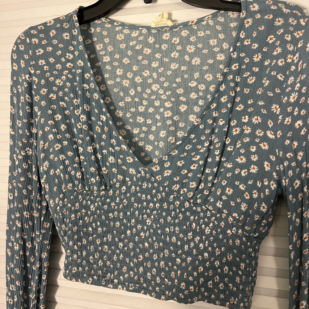 Garage Women’s Floral Long Sleeve Top